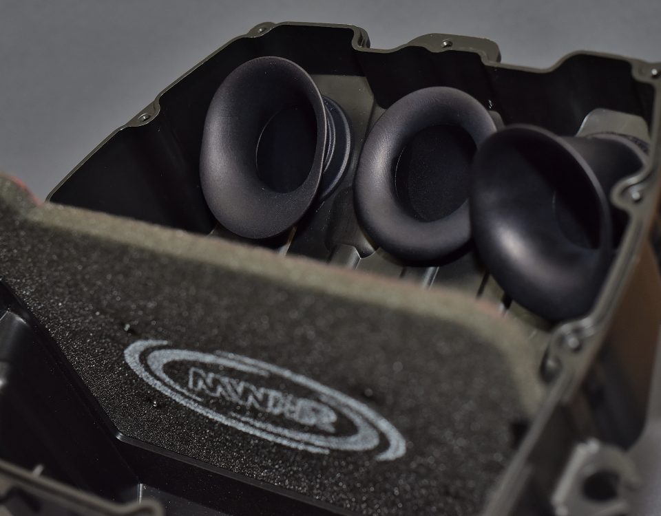MWR-VS-910-High-Performance-Velocity-Stacks-R9-MT09-XSR900-XSR900GP